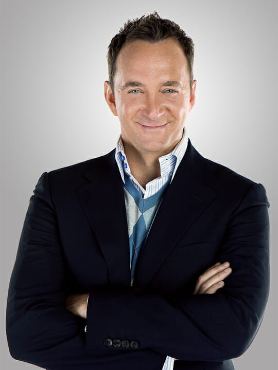Clinton Kelly (“The Chew,” “What Not to Wear”) co-host “Emmys Red Carpet Live”