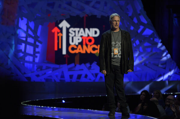 STAND UP TO CANCER - The Hollywood community unites once again to support Stand Up To Cancer (SU2C), a program of the Entertainment Industry Foundation (EIF), staging its fourth biennial fundraising telecast FRIDAY, SEPTEMBER 5 (8:00-9:00 p.m., ET/PT). NO BOOK PUBLISHING WITHOUT PRIOR APPROVAL. NO ARCHIVE. NO RESALE. (ABC/Image Group LA) MARK HARMON