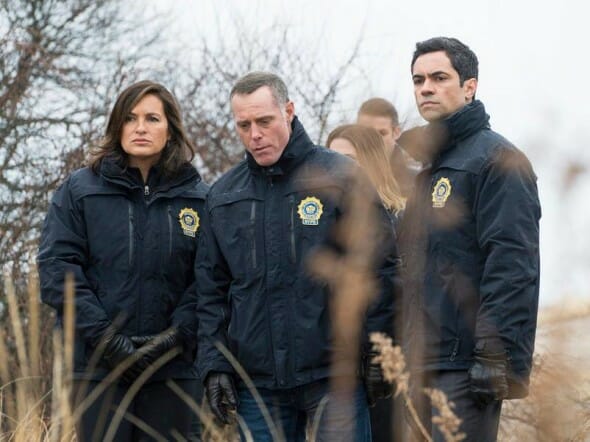 Chicago Fire, Chicago PD, and #SVU are on a united front for #CrossoverWeek