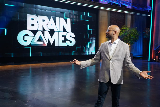 Keegan-Michael-Key-hosts-Brain-Games